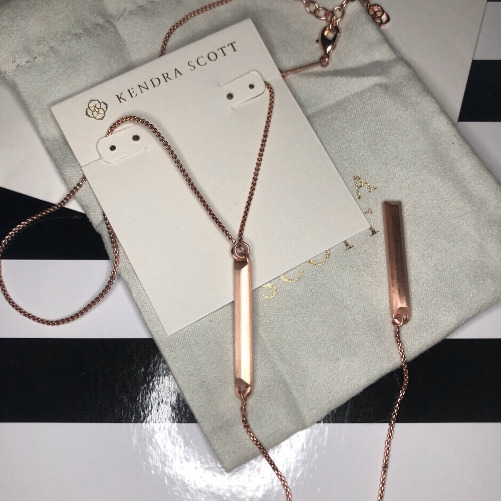 Kendra Scott Necklace